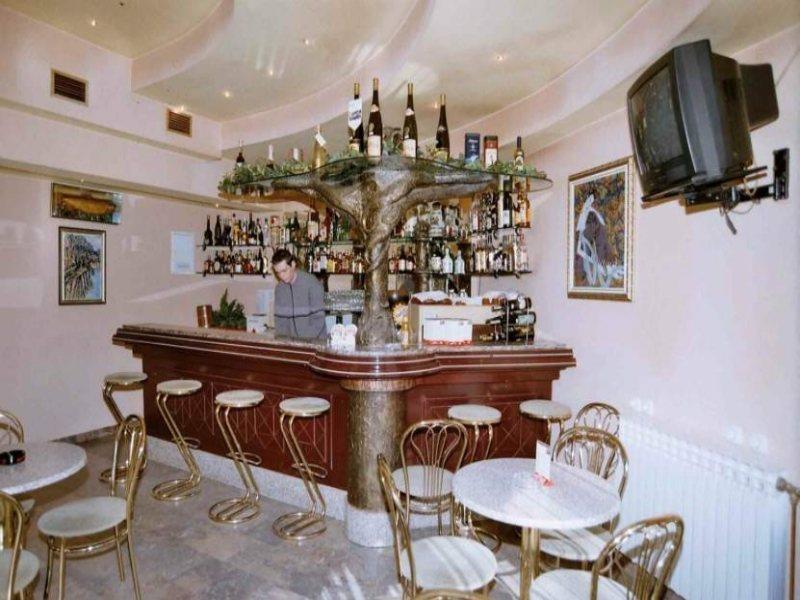 Ada S Hotel Bihac Bagian luar foto